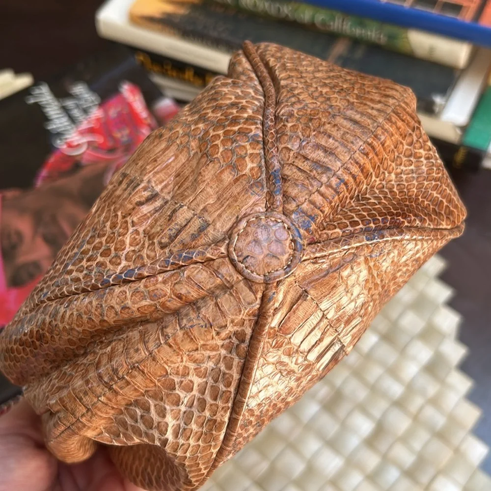 Vintage shape this